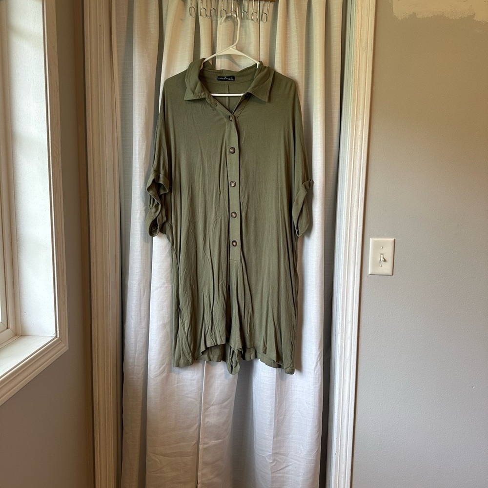 SHEIN Olive Green Button-Up Jumpsuit